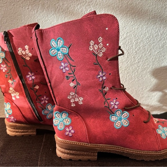 Floral Embroidered Red Combat Boots - Picture 2 of 7
